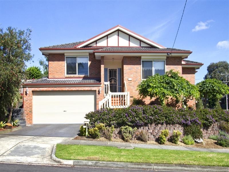 17 Illoura Street, Watsonia VIC 3087