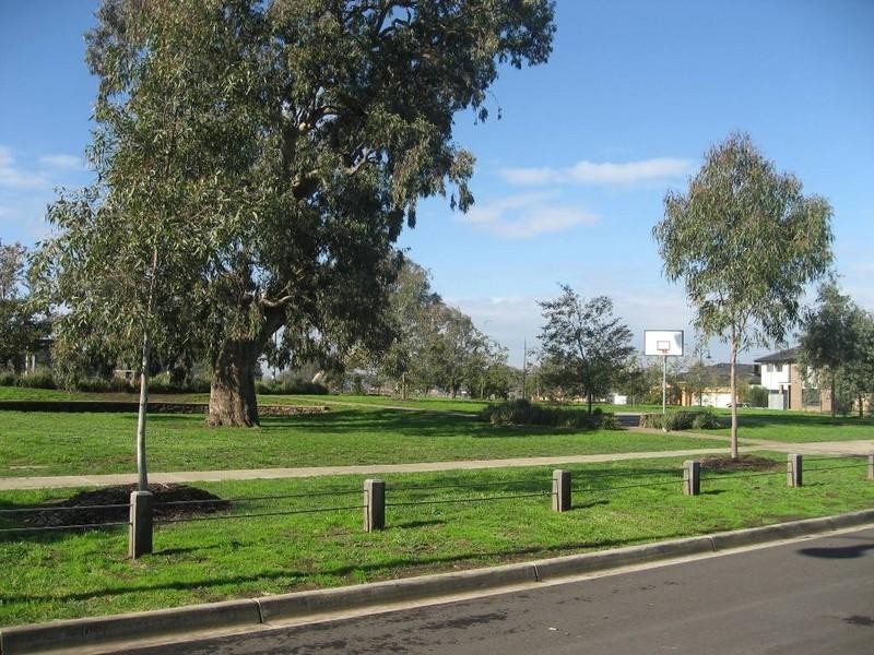 10 Hopkins Street, Mernda VIC 3754