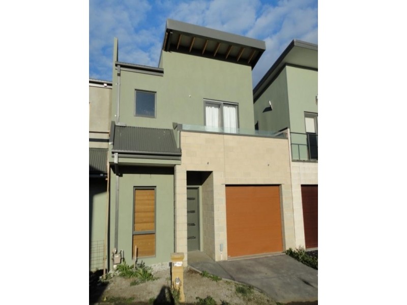 9 Sapphire Court, Greensborough VIC 3088