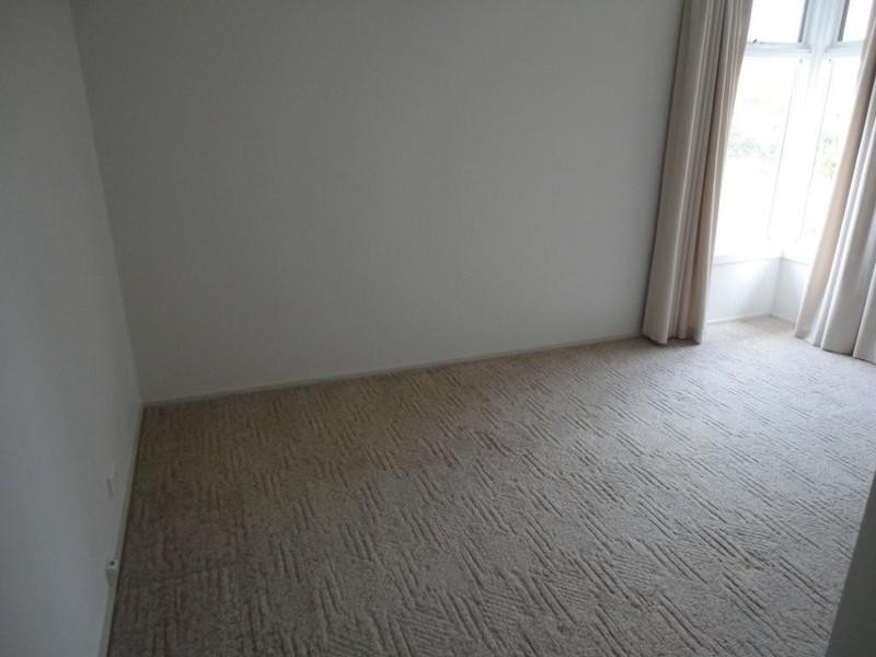 34 Pinehills Drive, Greensborough VIC 3088