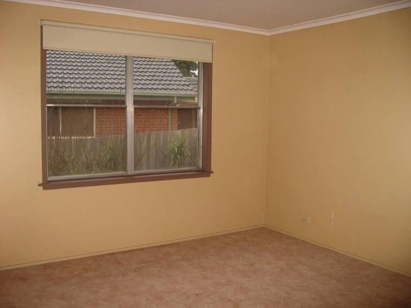 17 Gabonia Avenue, Watsonia VIC 3087