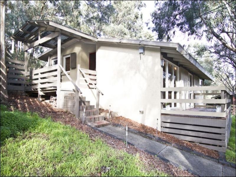 14 Spring Street, Greensborough VIC 3088