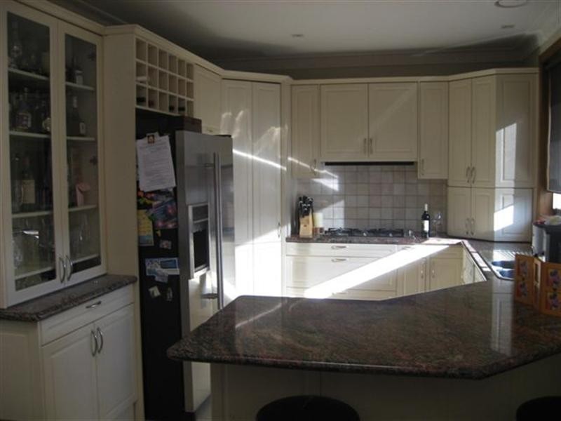 13 Civic Drive, Greensborough VIC 3088