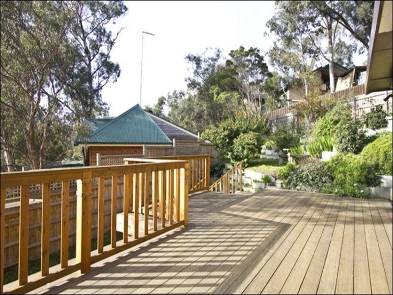 5 Delfin Crescent, Greensborough VIC 3088