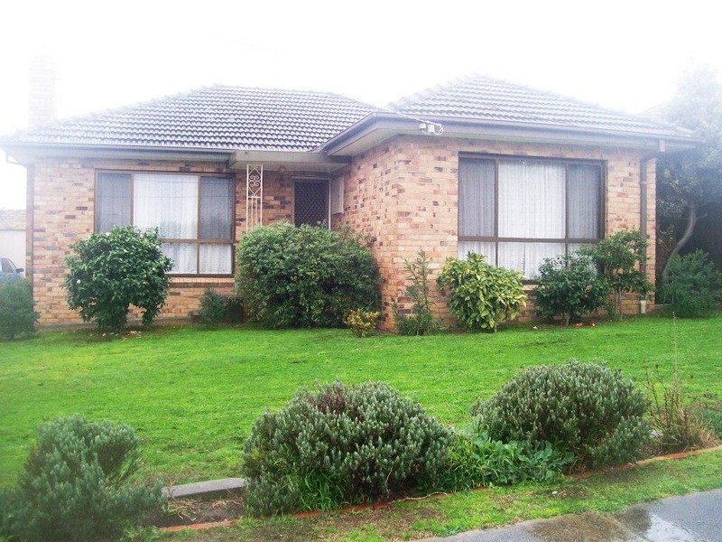 15 Gayle Street, Watsonia VIC 3087