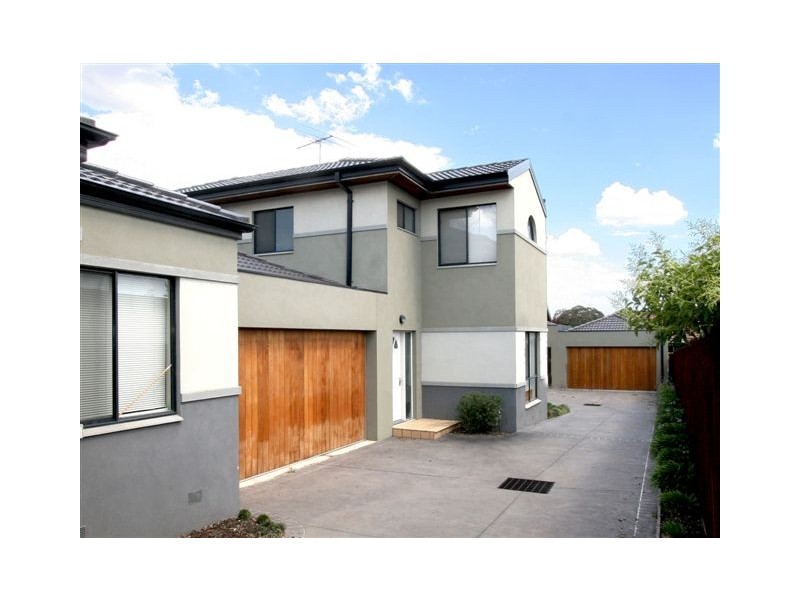 2/1 Furzer Street, Preston VIC 3072