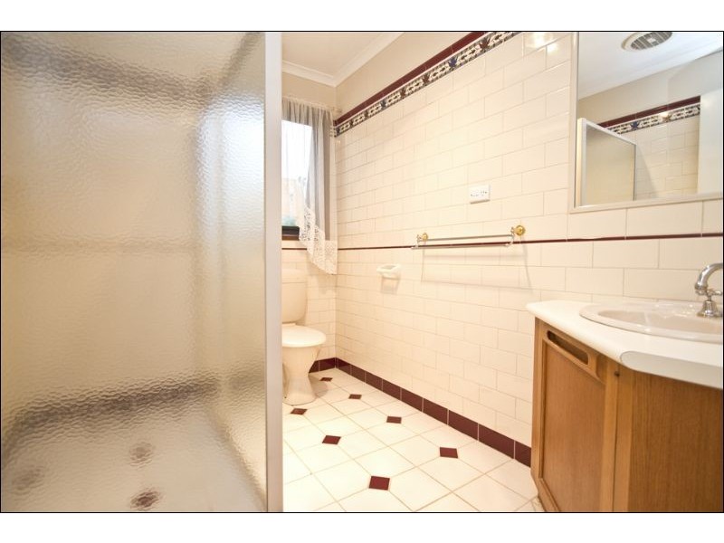 5 Palpera Terrace, Greensborough VIC 3088