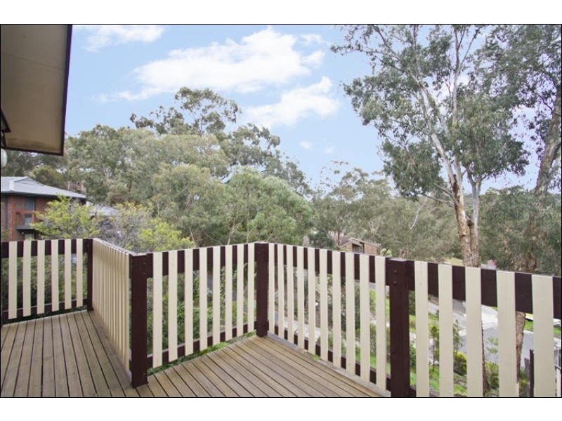 5 Palpera Terrace, Greensborough VIC 3088