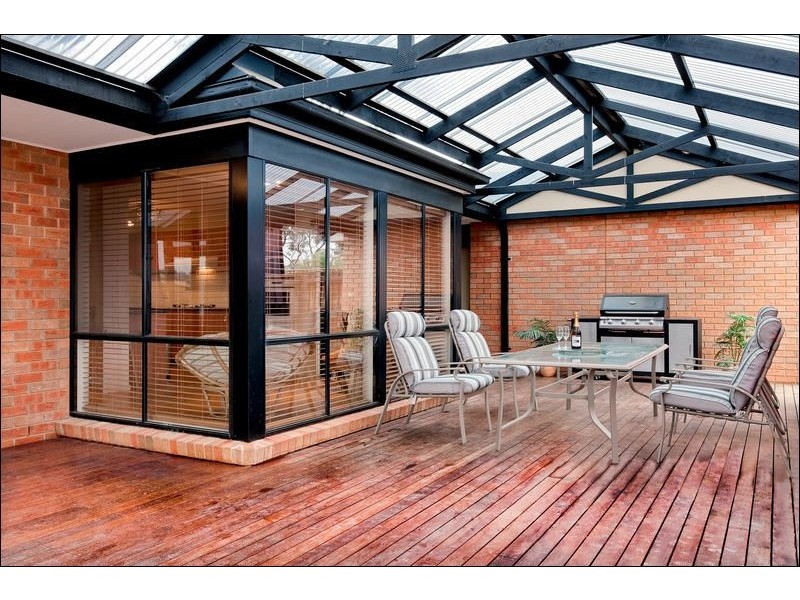 12 Knightsbridge Place, Diamond Creek VIC 3089