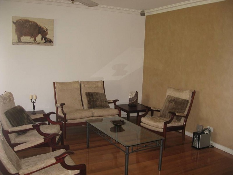 2/11 Alma Street, Lower Plenty VIC 3093