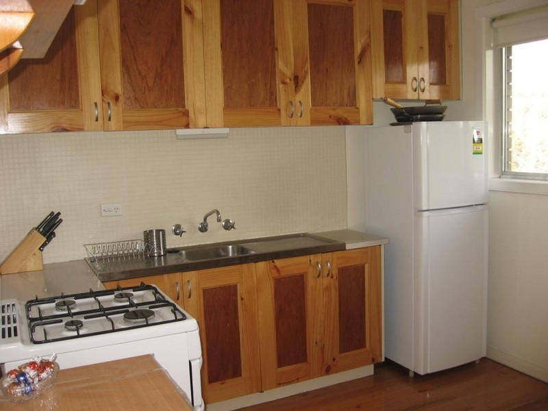 2/11 Alma Street, Lower Plenty VIC 3093