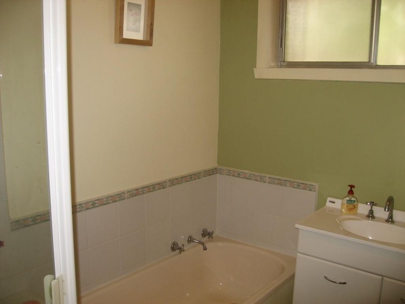 2/11 Alma Street, Lower Plenty VIC 3093