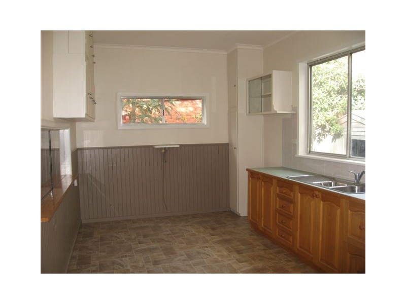 6 Kerby Street, Eltham VIC 3095