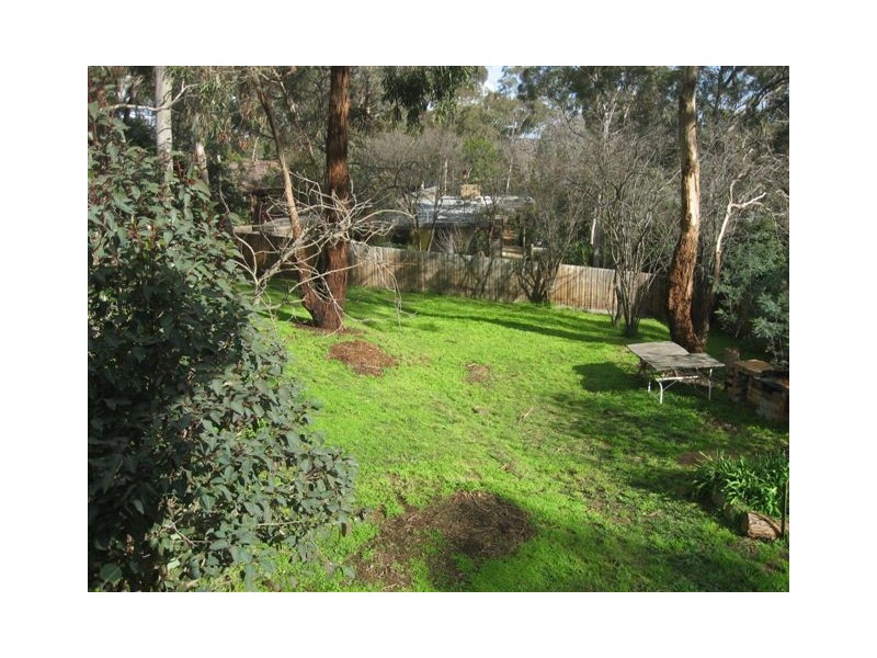 6 Kerby Street, Eltham VIC 3095