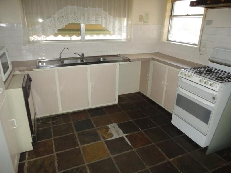 54 Gabonia Avenue, Watsonia VIC 3087