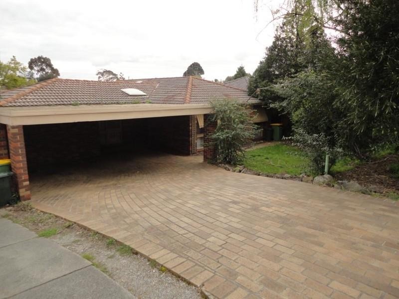 142 Elder Street, Greensborough VIC 3088