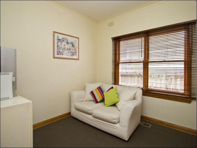 14 Thompson Street, Watsonia VIC 3087