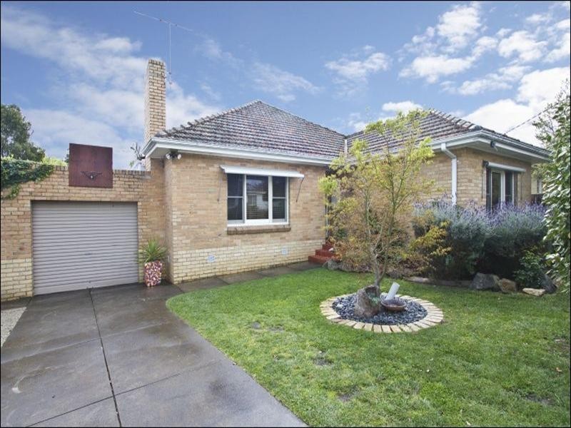 14 Thompson Street, Watsonia VIC 3087