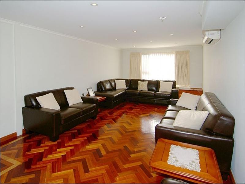 20 Bayonne Close, Greensborough VIC 3088
