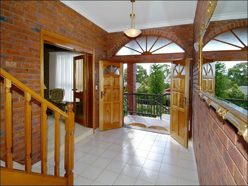 20 Bayonne Close, Greensborough VIC 3088