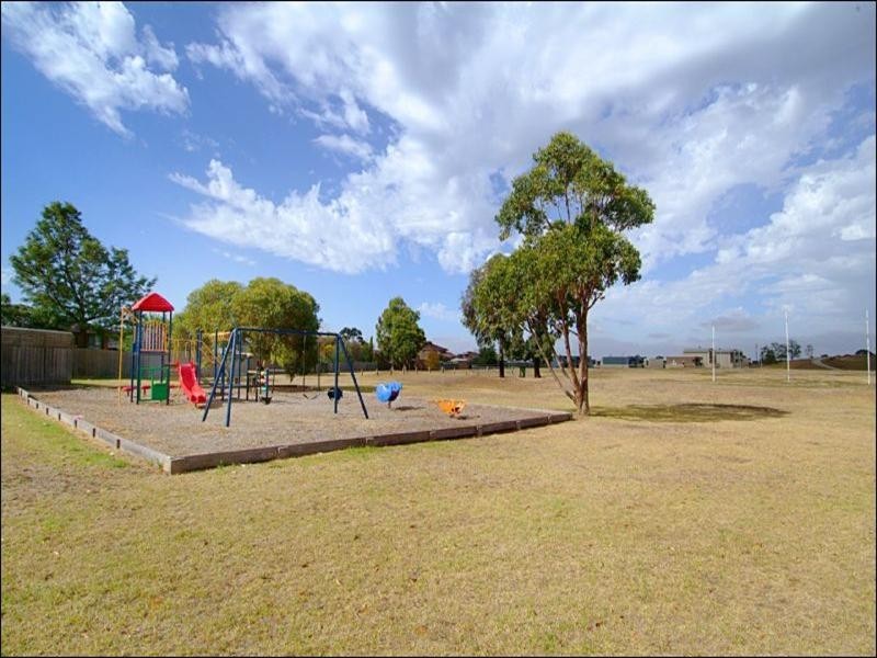 20 Bayonne Close, Greensborough VIC 3088