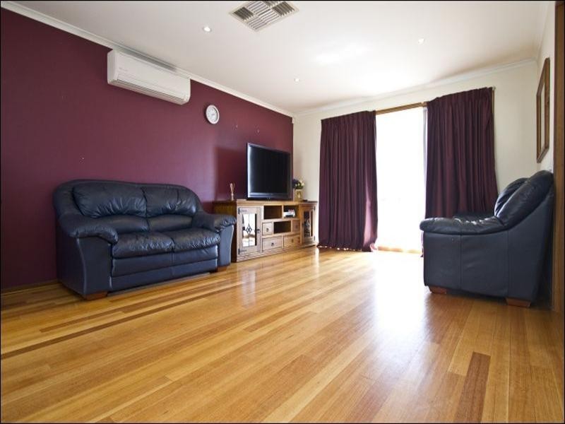 55 Brentwick Drive, Greensborough VIC 3088