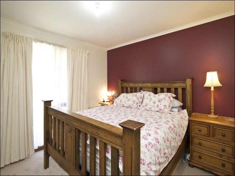 55 Brentwick Drive, Greensborough VIC 3088