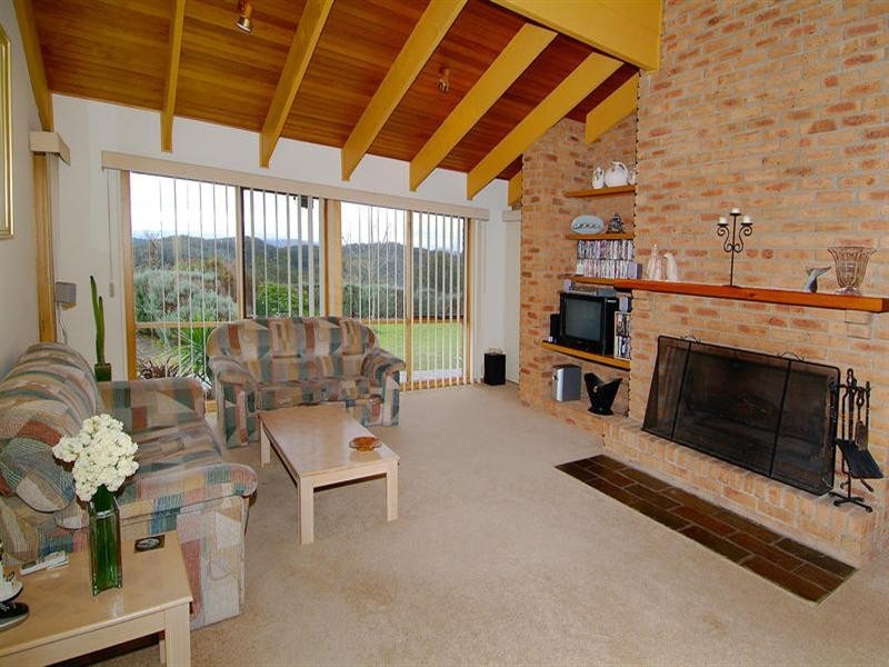 114 Mannish Road, Wattle Glen VIC 3096