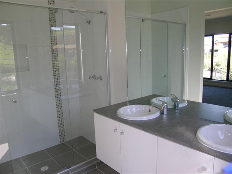 73 Everleigh Drive, Diamond Creek VIC 3089