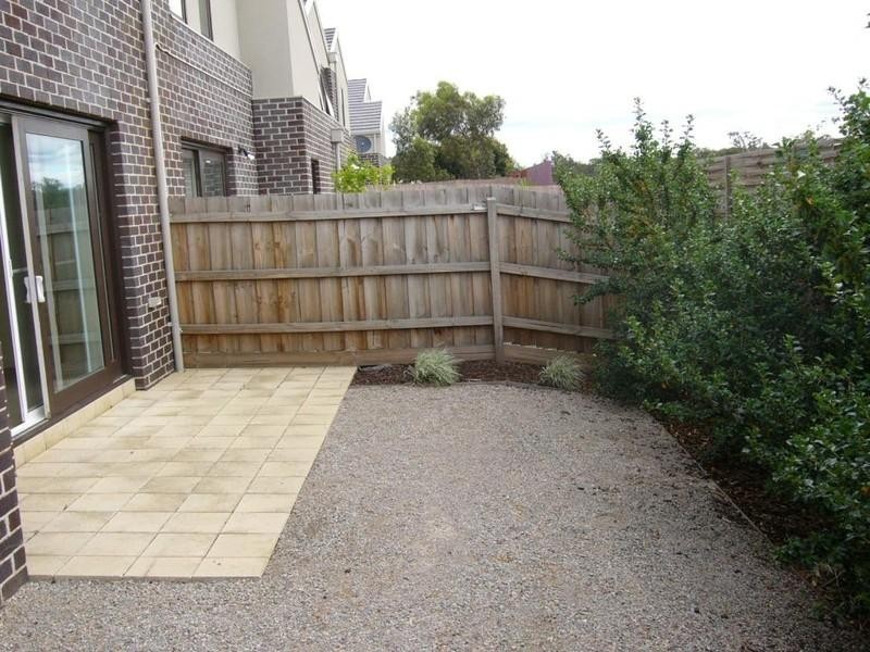 9/521 Greensborough Road, Greensborough VIC 3088