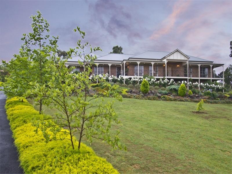 4 Redbox Court, Yarrambat VIC 3091 the real estate agency Withdrawn