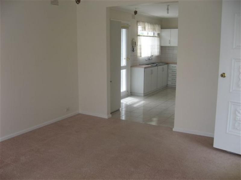 9/47-49 Rathcown Road, Reservoir VIC 3073