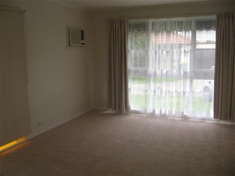 9/47-49 Rathcown Road, Reservoir VIC 3073