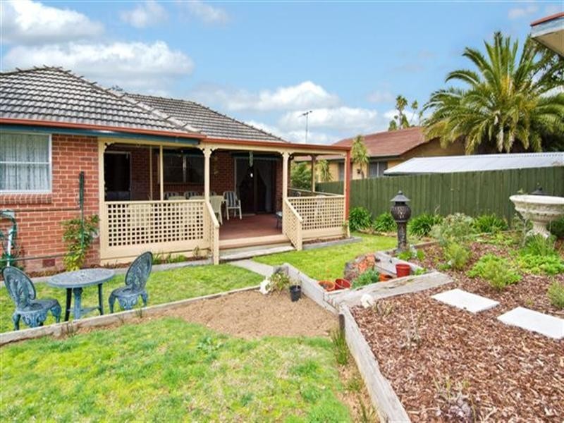 9 Delta Road, Greensborough VIC 3088