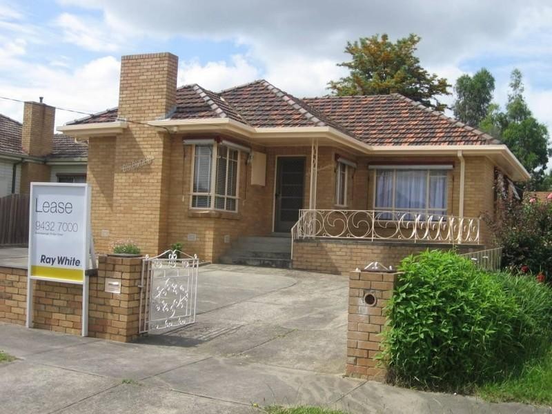 17 Thompson Street, Watsonia VIC 3087