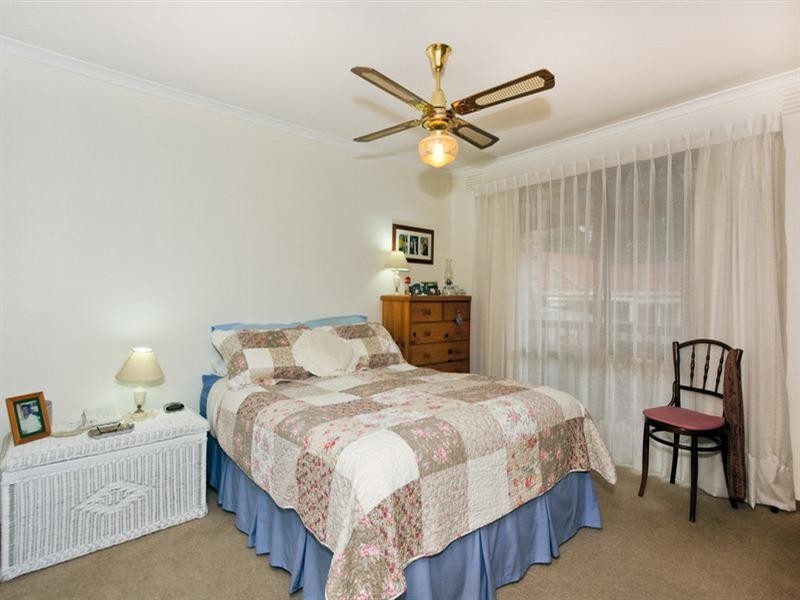 Unit 3, 2-4 Park West Road, Eltham VIC 3095