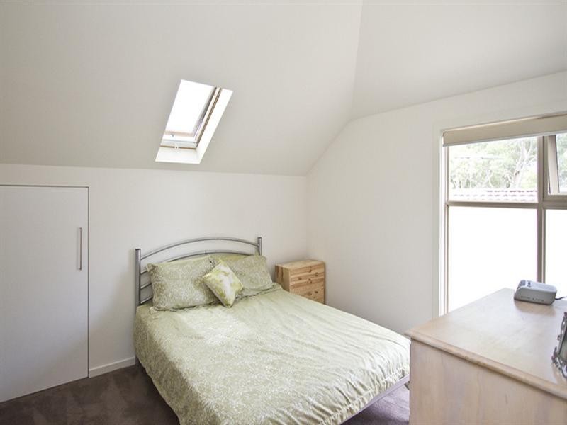 2/71 Plenty Lane, Greensborough VIC 3088