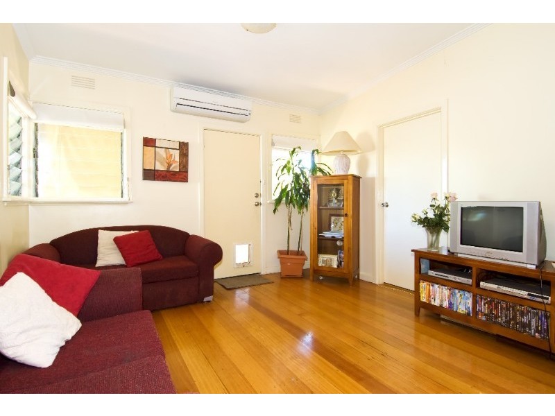 15 Kenmare Street, Watsonia VIC 3087