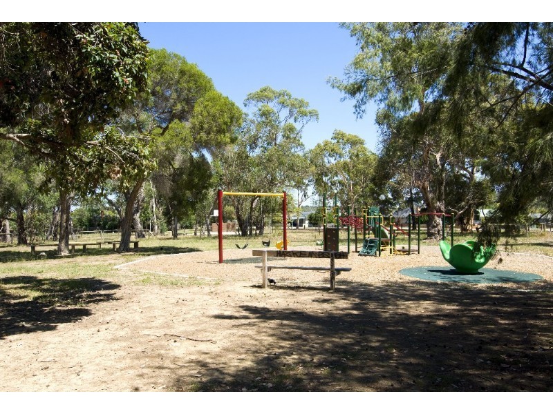 15 Kenmare Street, Watsonia VIC 3087