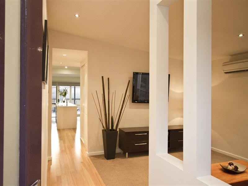 1/27 Alban Street, Montmorency VIC 3094