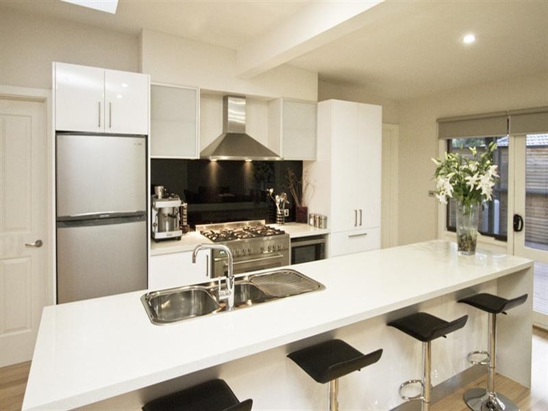 1/27 Alban Street, Montmorency VIC 3094