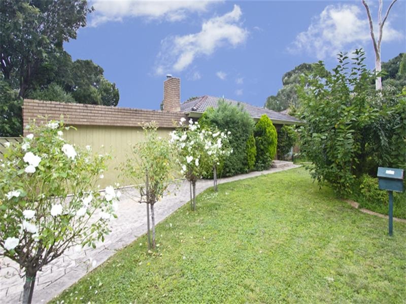 2 Barkala Close, Greensborough VIC 3088