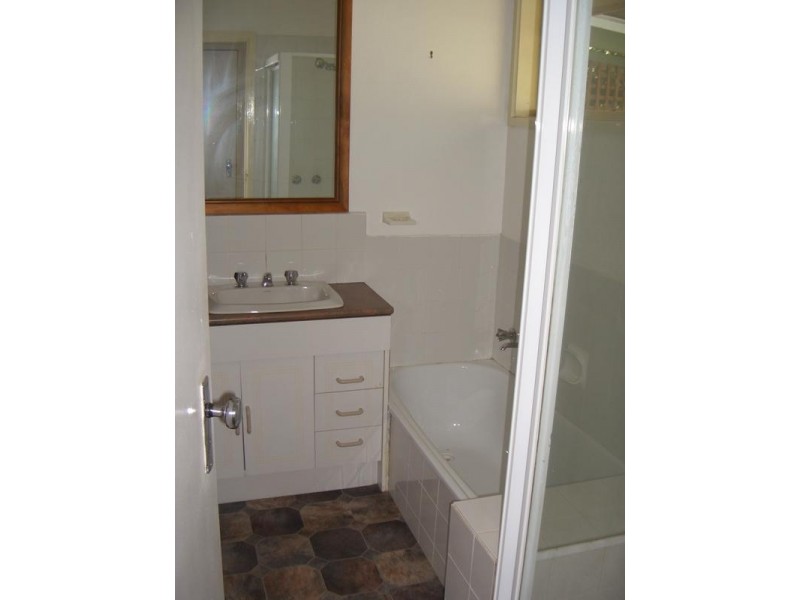 68 Gabonia Avenue, Watsonia VIC 3087