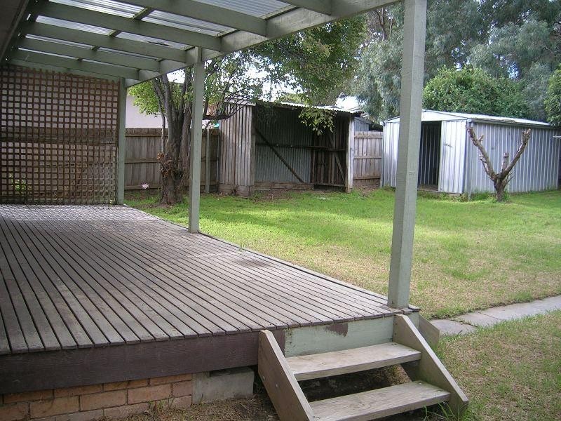 68 Gabonia Avenue, Watsonia VIC 3087