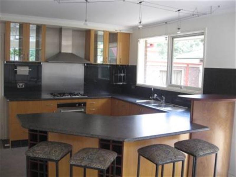 21 Tarwarri Court, Greensborough VIC 3088