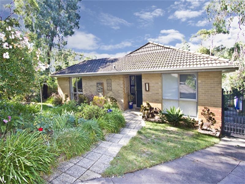 9 Kylie Place, Montmorency VIC 3094