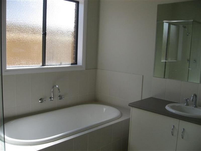 43 Eminence Boulevard, Doreen VIC 3754