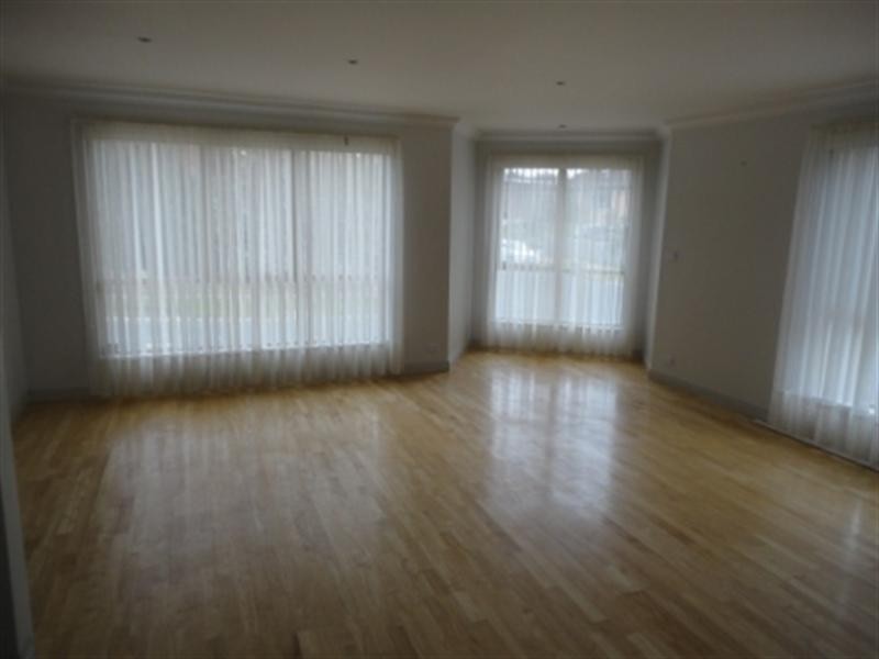 1 St James Court, Watsonia VIC 3087