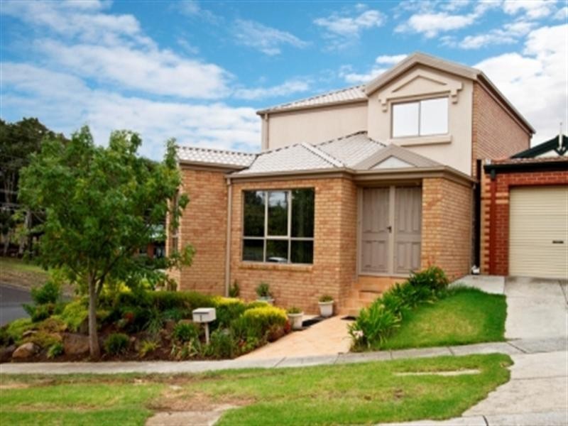 1 St James Court, Watsonia VIC 3087