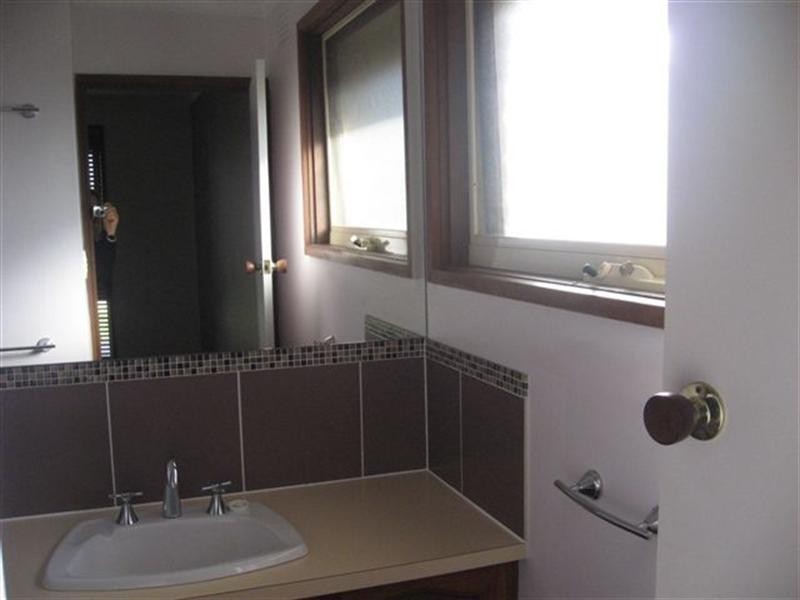 8 Vincent Court, Greensborough VIC 3088